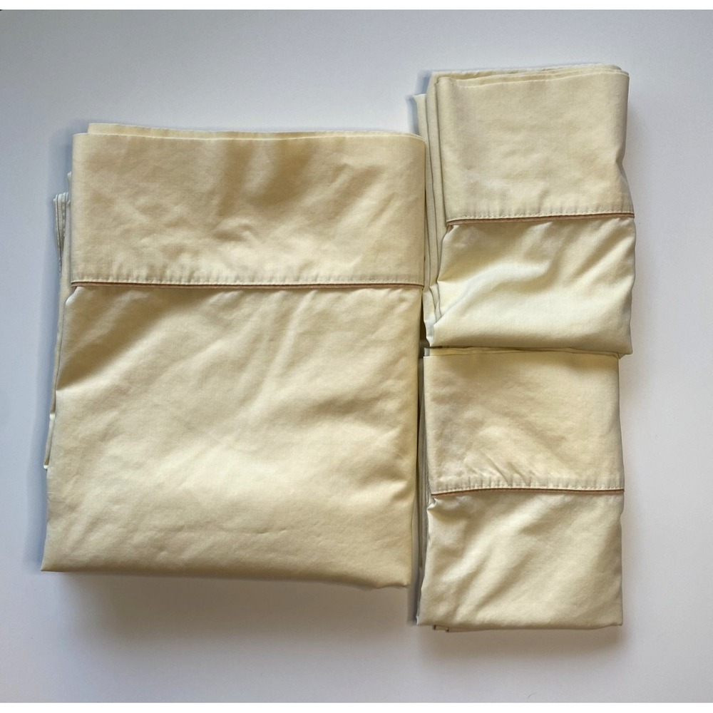 Vintage Cannon Royal Family Yellow Full Flat Sheet 2 Queen Pillowcases USA Made